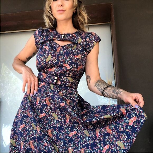 Trollied dolly small dress - Picture 1 of 14